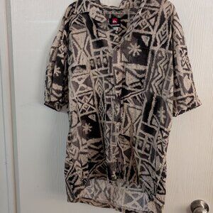 Quicksilver button up